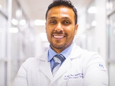 Dr. Jhony Camarero