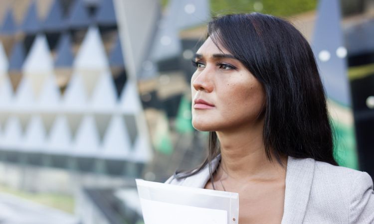 feminización facial