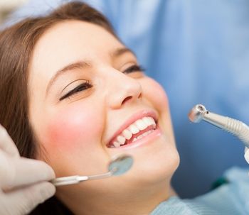 Conoce todo sobre la limpieza dental con ultrasonidos