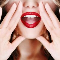 Técnica Bi-Hyaluronic para labios carnosos