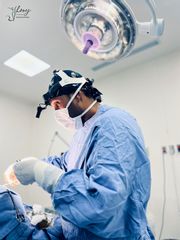 Dr. Jhony Camarero
