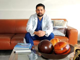 Dr. Johnatan Figueroa Padilla