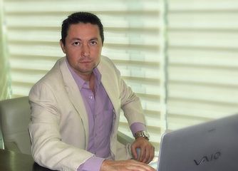Dr. Jose Corro Valenzuela