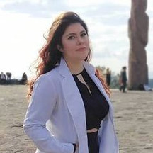 Dra. Abril Alejandra Delabra Padilla