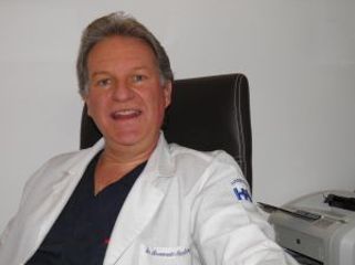 Dr. Armando Guillermo Apellániz Campo