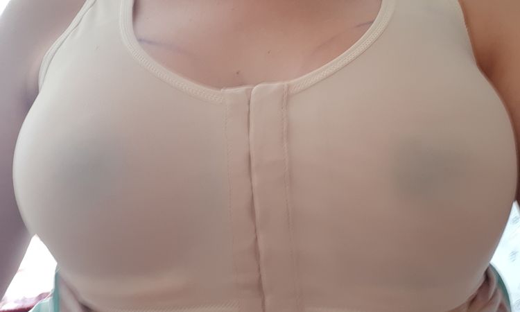 90860