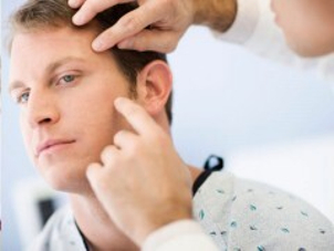 ¿Cómo elijo a mi dermatólogo?